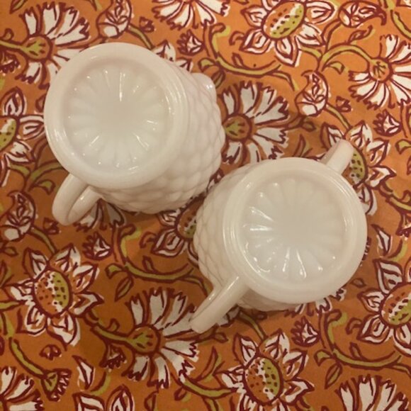 Vintage Milk Glass Creamer and Sugar Bowl Set Hobnail Milkglass Kitchen Decor - Picture 4 of 4